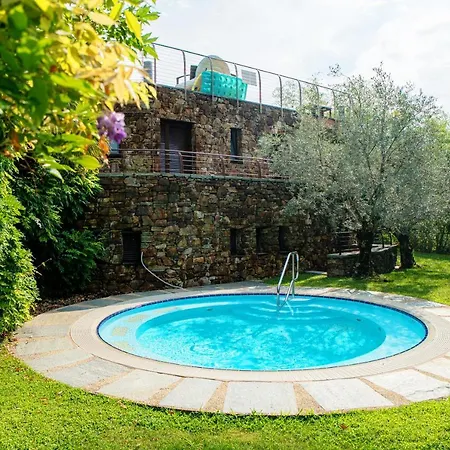 Bella Li - By Myhomeincomo メナッジョ