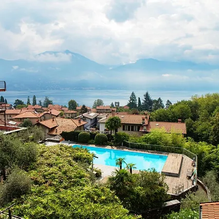 Bella Li - By Myhomeincomo *